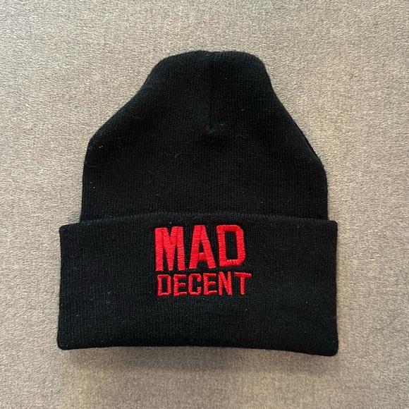 MAD DECENT Black Embroidered Beanie Hat - Picture 1 of 2